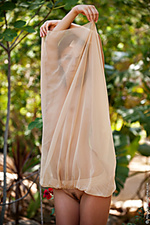 Gorgeous strip by guerlain Gorgeous strip by guerlain