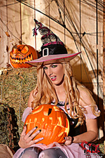 Naked babes gallery Naked babes gallery