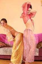 2 brunettes taste pussy 2 brunettes taste pussy