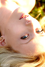 Hottie in top shows pussy Hottie in top shows pussy