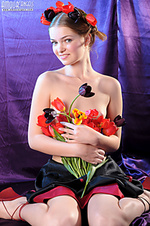 Very beautiful girl poses naked Very beautiful girl poses naked