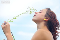 Teen hottie on display