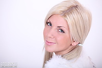 Seductive teen beauty Seductive teen beauty