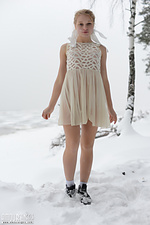 Nudity in the frost Nudity in the frost