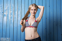 Blue kind of girl Blue kind of girl