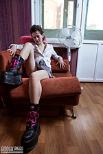 Come with me now Come with me now