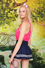 The cutest pale babe The cutest pale babe