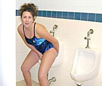 Hot pics of hot babes sitting on the toilet