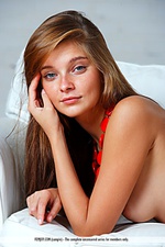 Free nude 18 year nineteen teen pics free adult euro teen erotica