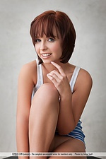 Sexy girl naked absolutely free sex pictures