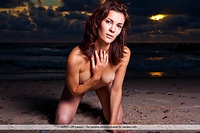 Teen free nude young girls photos