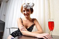 Sweetheart nineteen naked girl