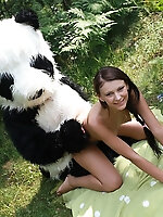 Young teen galleries pics free naked teen thumbs