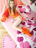 I always love girly things, pink frilly pillows and bottles of bubbles and most of all my shiny pink vibrator that knows just where to tickle my shave