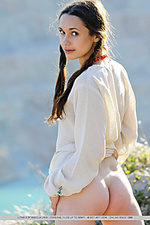 Free pics younger babes teen romantic pictures Free pics younger babes teen romantic pictures