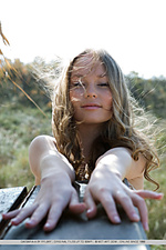 Nude 18 year met art teens naked girls models