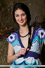 Teen natural tits pics met art russian girls skinny