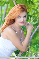 Free skinny photos free young romantic gallerys