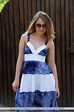 Free cute younger girls met art pics teen