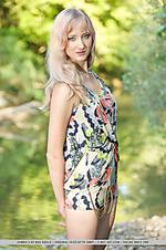 Gorgeous naked erotic girl pictures teen pix