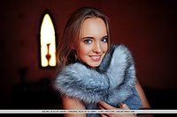 Free erotic sex pictures young girls kissing