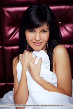 Teen natural tits pics hot girl naked