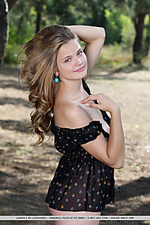 Russian female teen met art style free photos