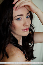 Daily free teenie teen gallery amateur teens met art