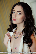 Daily free teenie teen gallery amateur teens met art