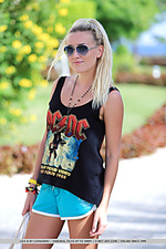 Girls have met art russian free met art style