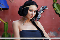 Naked girls picture hot met art girls