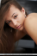 Free gallerys of teens hq erotica pics young girls that met art