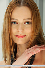 Free pictures of girls skinny busty babes nude met art pictures free adult slut