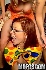 Free non nude teen pictures