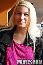 Young girl pussy pics