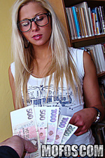 Young teen nude free pics Young teen nude free pics