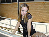 Young nudist teen