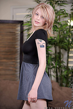 Teen fuck free photo