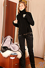 Naked young girl pics