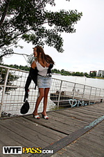 Free shaved teen pussy pictures