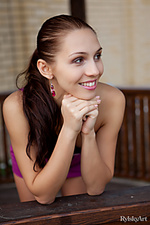 Free female pics gallery