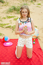 Sexy outdoor fun Sexy outdoor fun