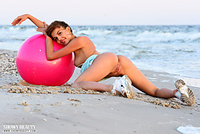 Amazing brunette naked