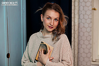 Hot girl's naked beauty Hot girl's naked beauty