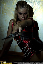 Ladies bizarre sweetheart