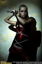 Ladies bizarre sweetheart