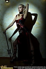 Ladies bizarre sweetheart