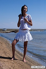 Bottomless Bottomless