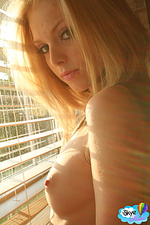 Nudes skye model nature