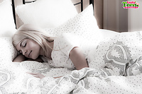 Sexy teen masturbates.